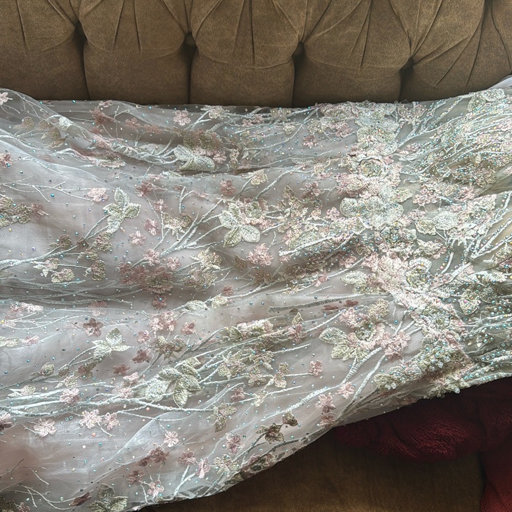 A-line embroidered floral gown - Picture 16 of 16